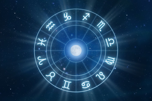 Horoskop: Foto: © pixelparticle / shutterstock / #92354680